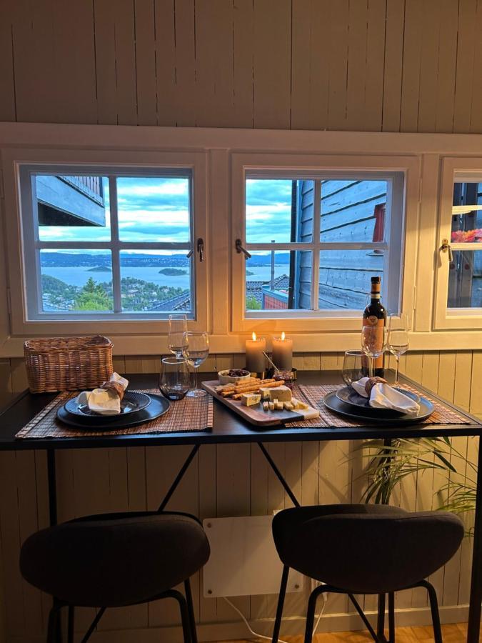 The View Guesthouse At Ekeberg -10 Min By Tram To Oslo S المظهر الخارجي الصورة